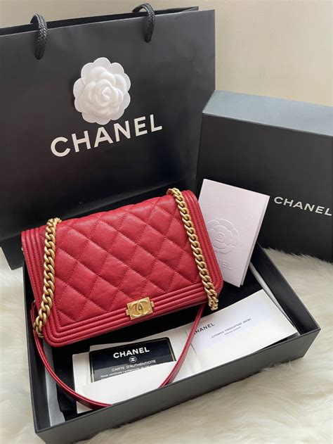 chanel boy woc red